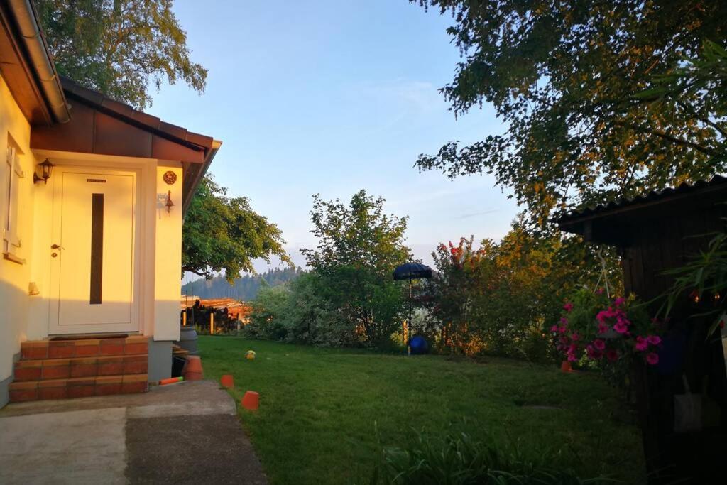 Charmantes Ferienhaeuschen Zwischen Muenchen Und Augsburg Ried  Exterior foto